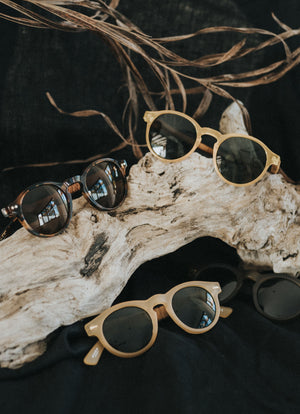 SUNGLASSES