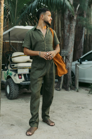Man wearing the MONACO classic men's linen pants with an elastic waistband.